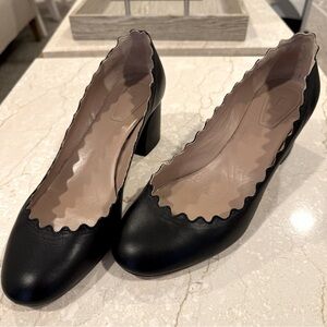 Chloe Women’s Lauren Scalloped Block Heel Pumps